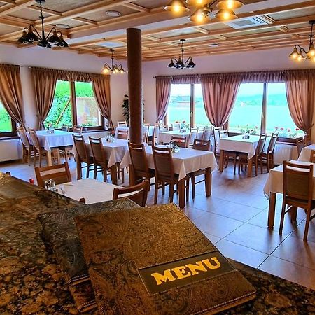 Penzion Pod Tureckom Hotel Trencianske Bohuslavice Ngoại thất bức ảnh