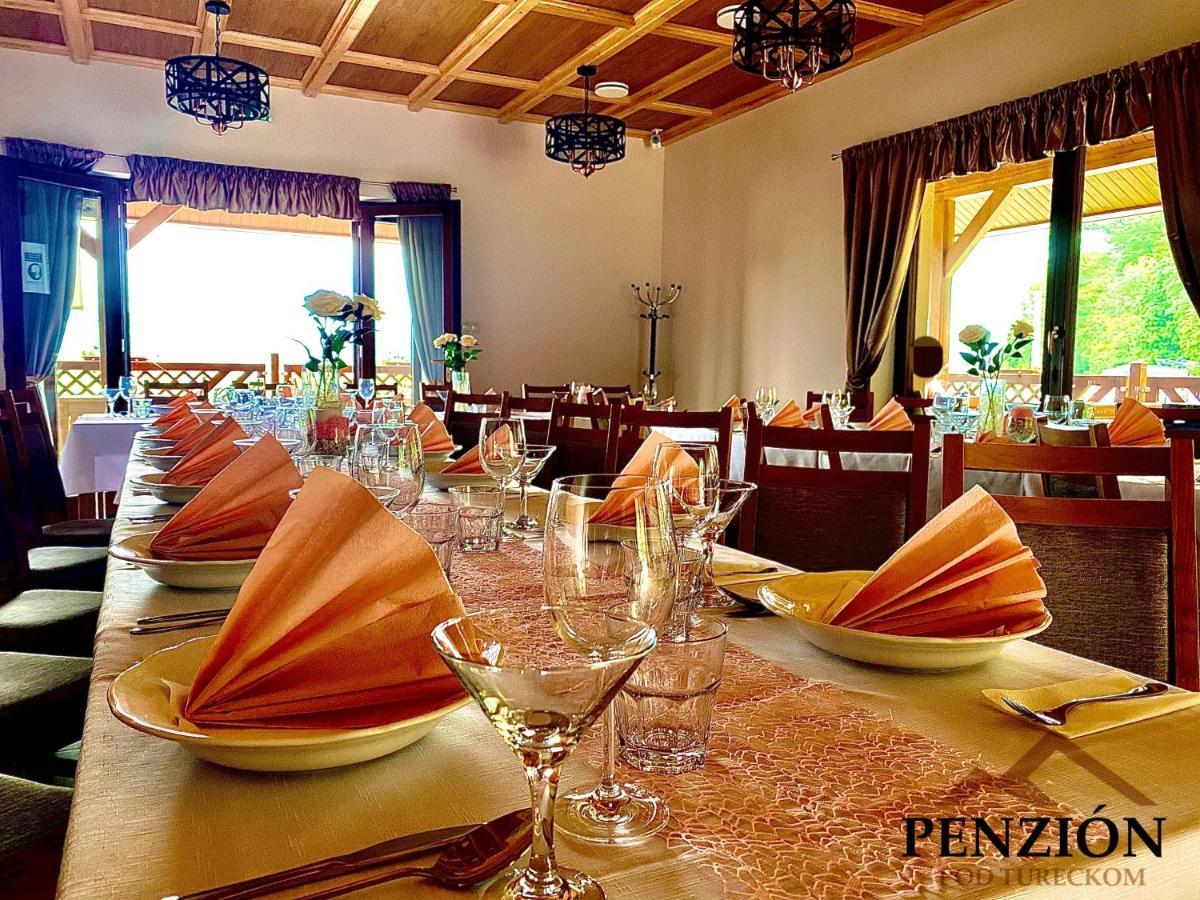 Penzion Pod Tureckom Hotel Trencianske Bohuslavice Ngoại thất bức ảnh