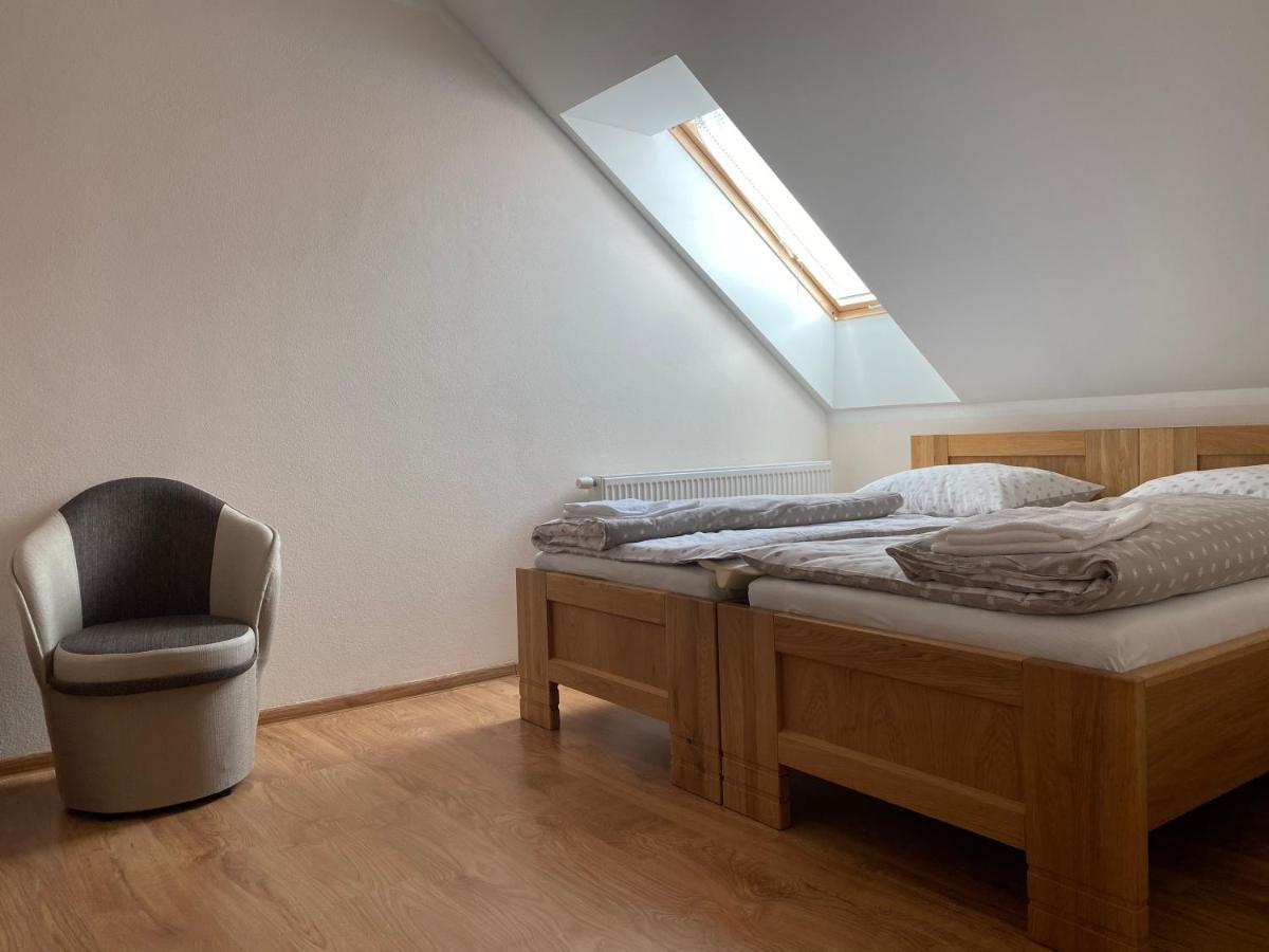 Penzion Pod Tureckom Hotel Trencianske Bohuslavice Ngoại thất bức ảnh